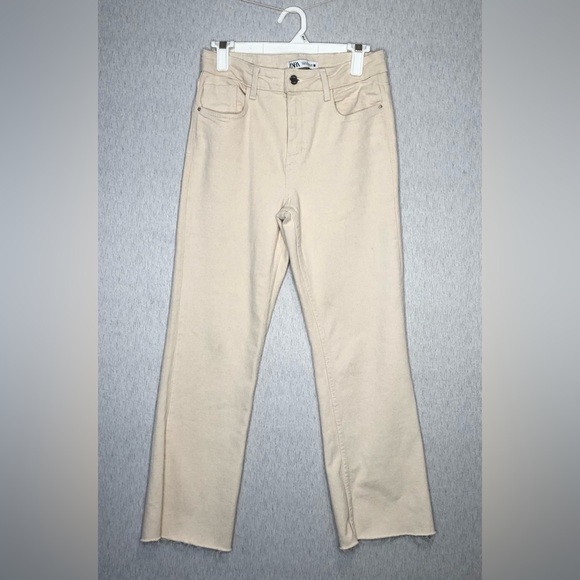 Zara Jeans Women's 4 Beige High Rise Raw Hem Kick Boot 26" Inseam - Picture 1 of 16